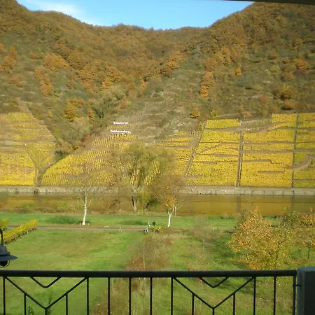 Cafe Klering Apartment